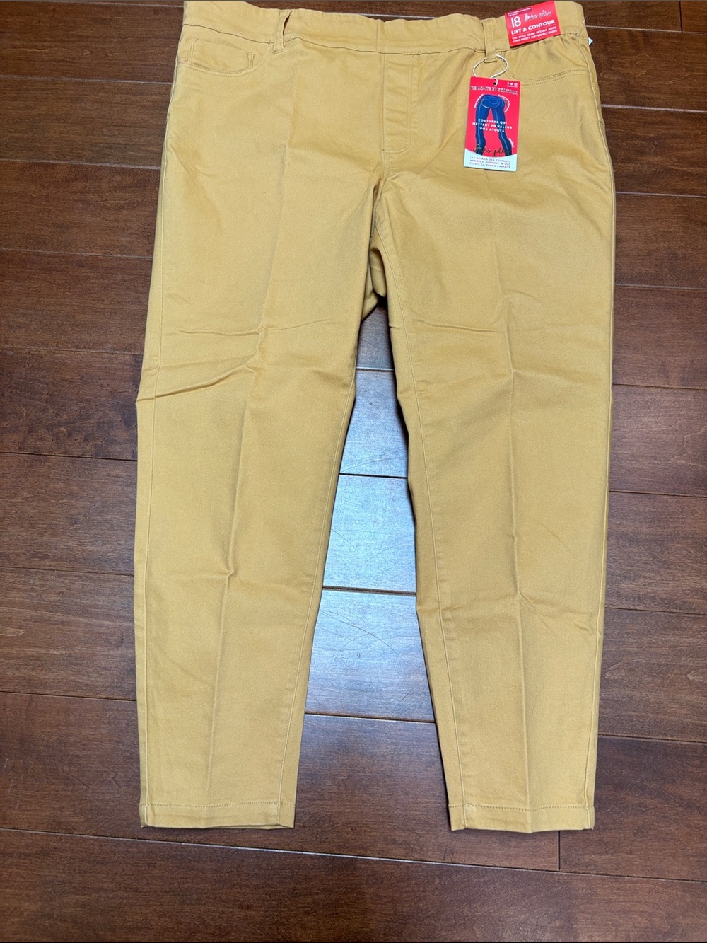 Women’s Straight Leg Pants in Mustard Yellow